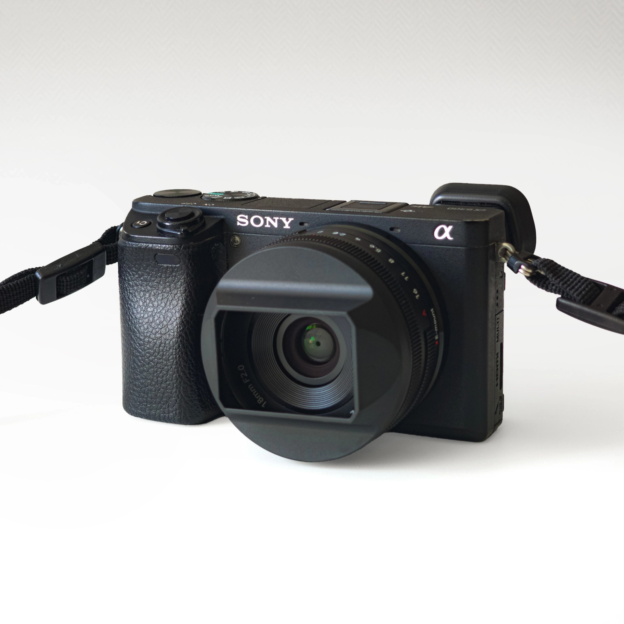 7Artisans AF 18mm F2 Lite autófókuszos objektív (Sony-E) APS-C fekete (AF18F2B-E APS-C)