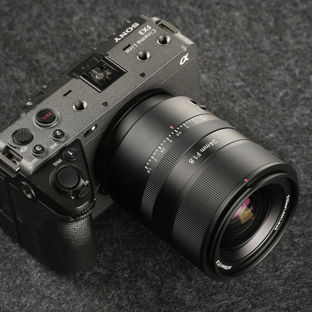 7Artisans AF 24mm F1.8 autófókuszos objektív (Sony-E) Full Frame (AF24F18B-E)