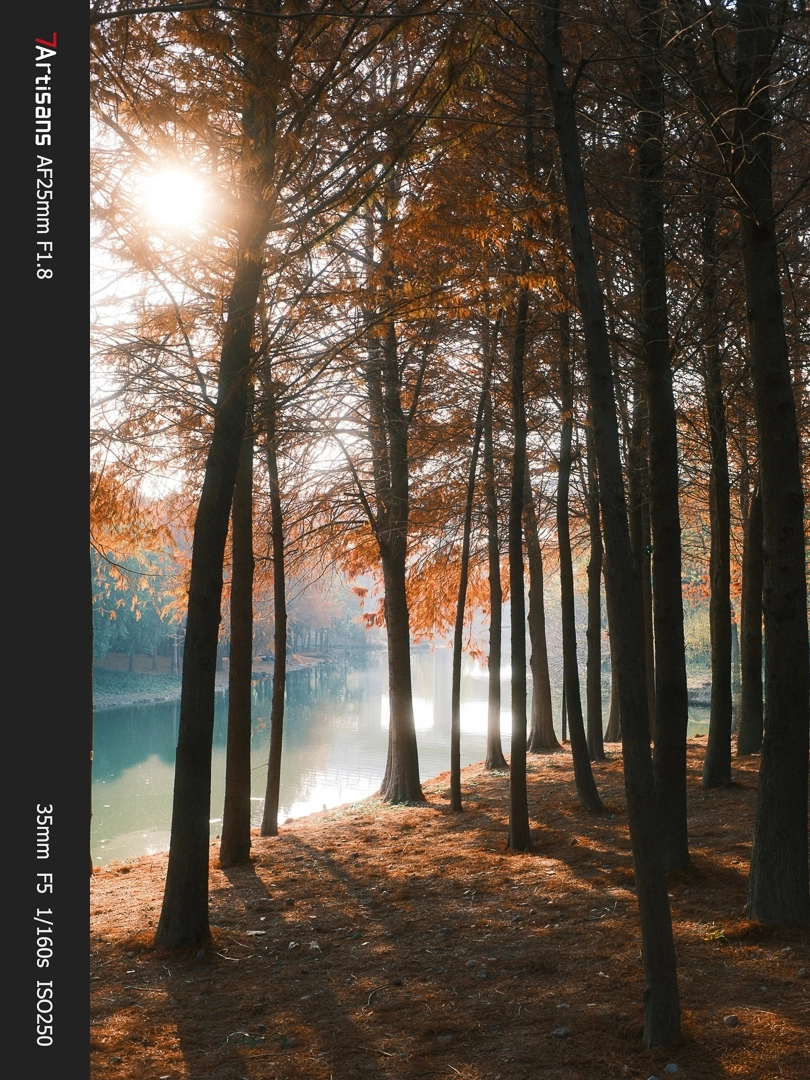 7Artisans AF 25mm F1.8  Lite autófókuszos objektív (Fuji-FX) APS-C fekete (AF25F18B-XAPS-C)