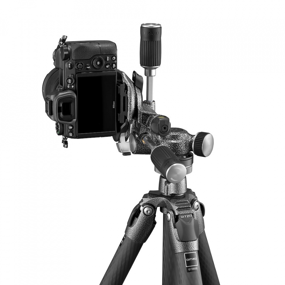 Gitzo kit Mountaineer 3 széria, 3 szek. karbon+ 3D fluid fej (GK3532-F3W)