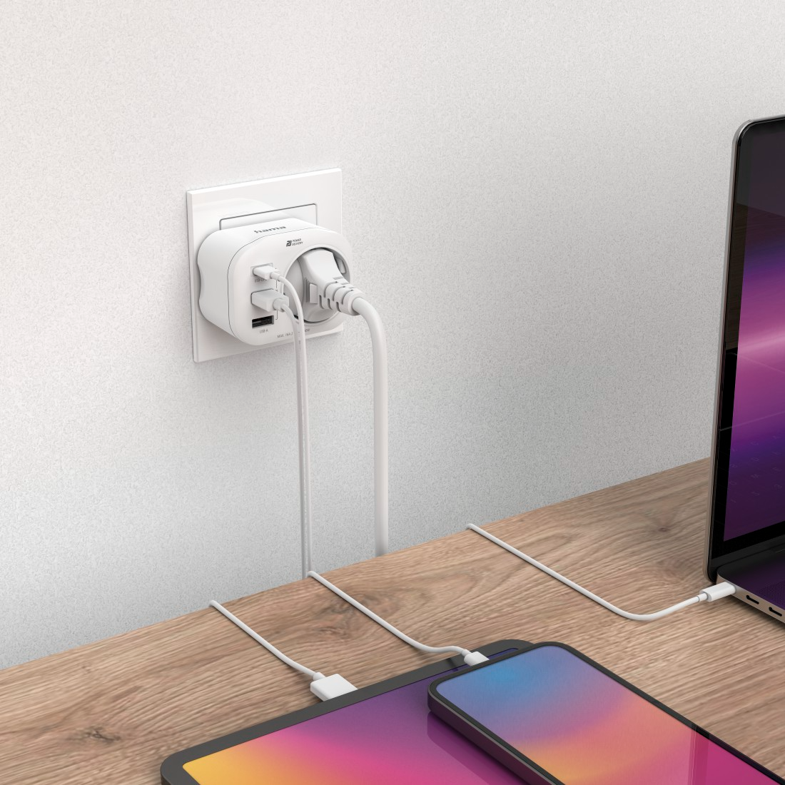 Hama Konnektor + töltőadapter 2 USB, 1 USB-C, 20W PD, FIP (223342)