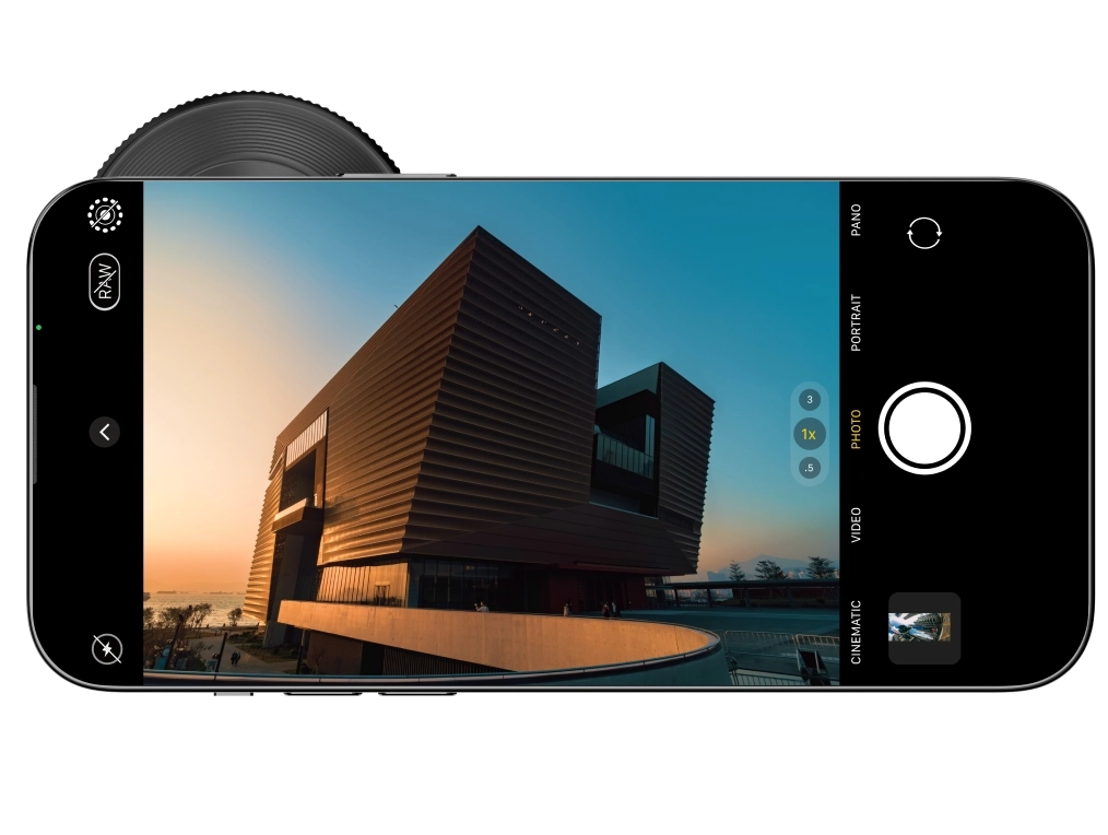 LensUltra 16mm Wide Angle (LU-WD-016-23-EF)