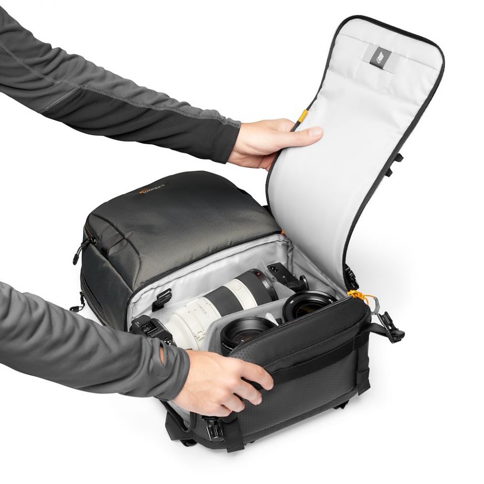 Lowepro Fastpack BP 250 AW III (szürke) (LP37332-PWW)