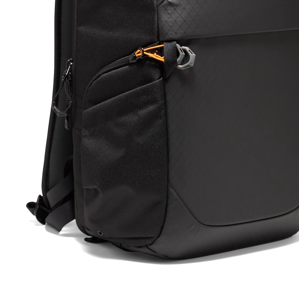 Lowepro Fastpack BP 250 AW IV - Fekete (LP37507-PWW)