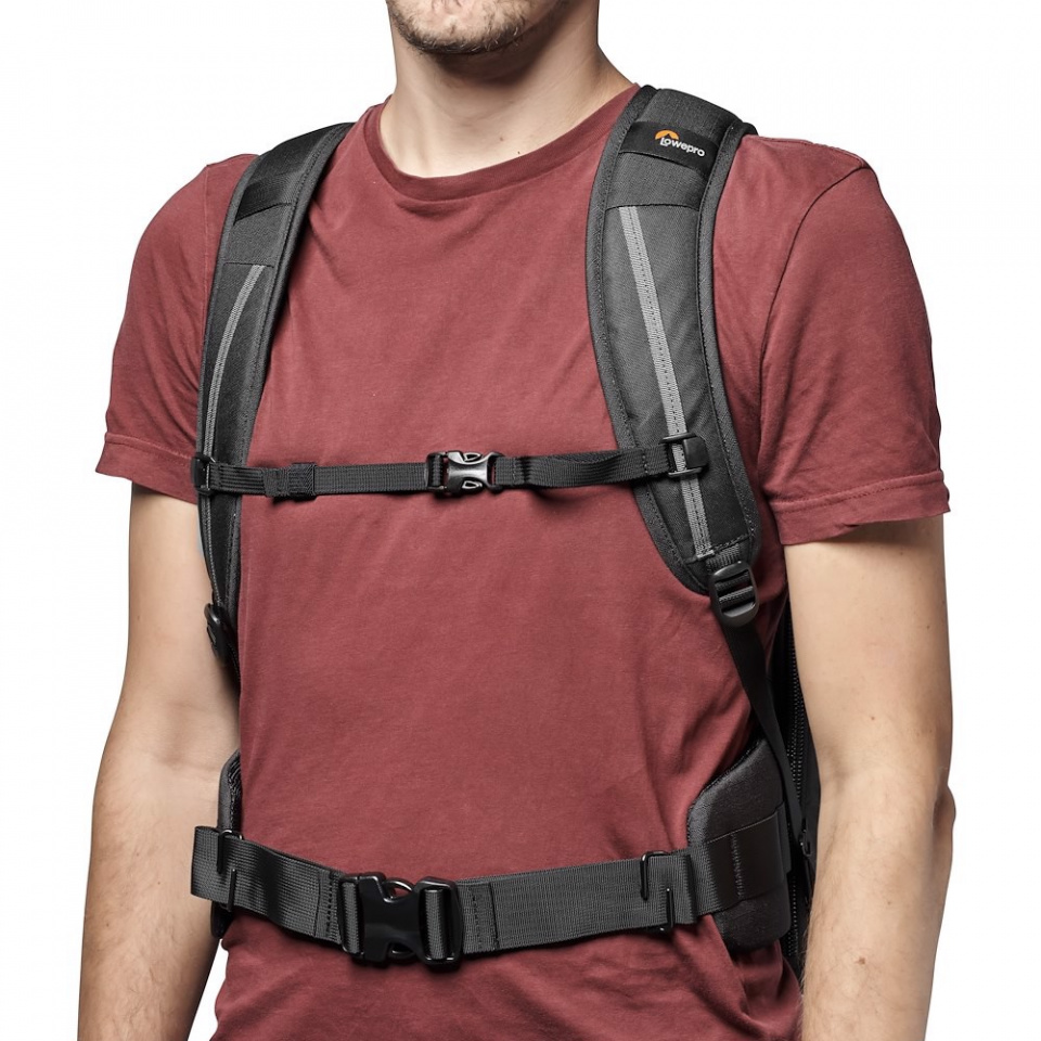 Lowepro Flipside BP 400 AW III (fekete) (LP37352-PWW)