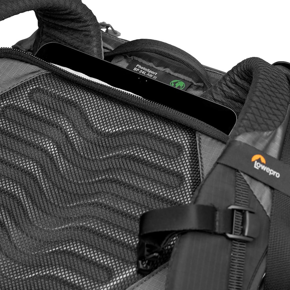 Lowepro PhotoSport Outdoor Backpack BP 24L AW III (GY) (LP37343-PWW)