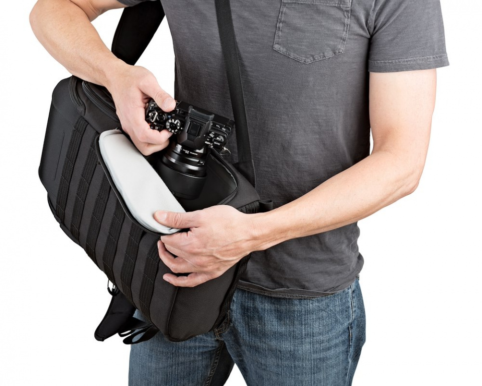 Lowepro ProTactic BP 350 AW II (fekete) (LP37176-GRL)