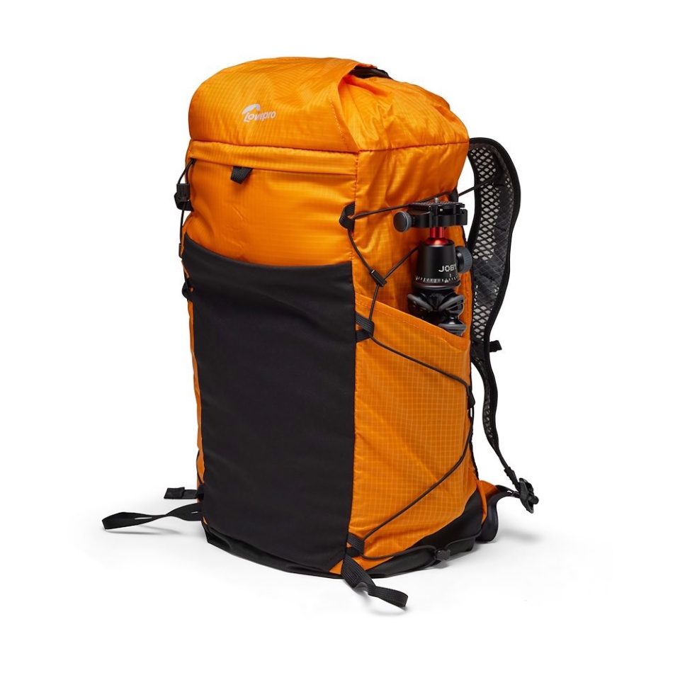 Lowepro RunAbout Hátizsák 18L II (LP37480-PWW)