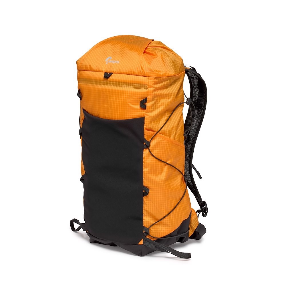 Lowepro RunAbout hátizsák 18L (LP37443-PWW)
