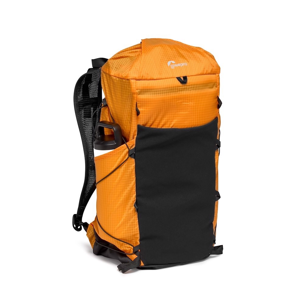 Lowepro RunAbout hátizsák 18L (LP37443-PWW)