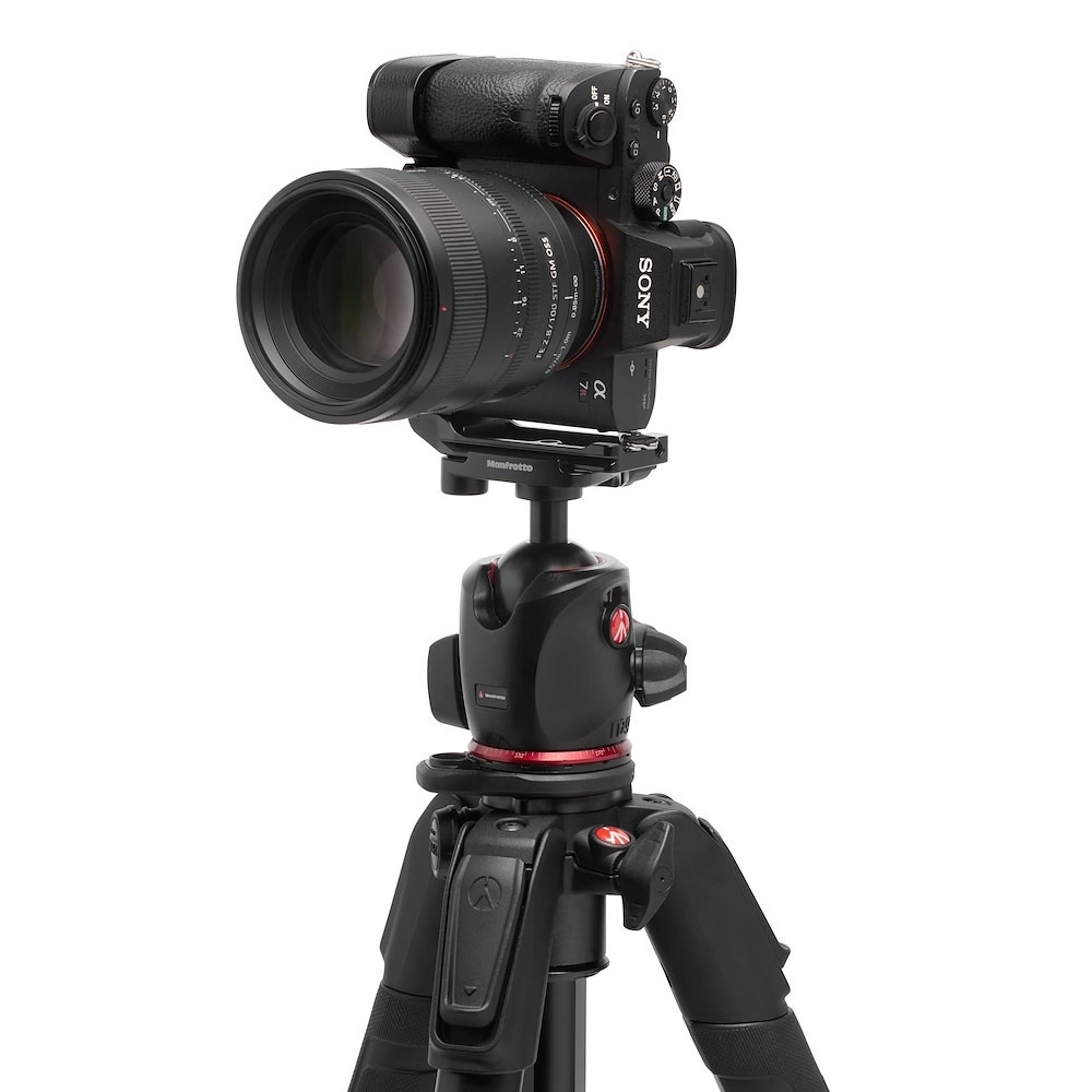 Manfrotto 055 kit alu 3 szekciós állvány + gömbfej Arca Swiss (MK055XPRO3-Q6T)
