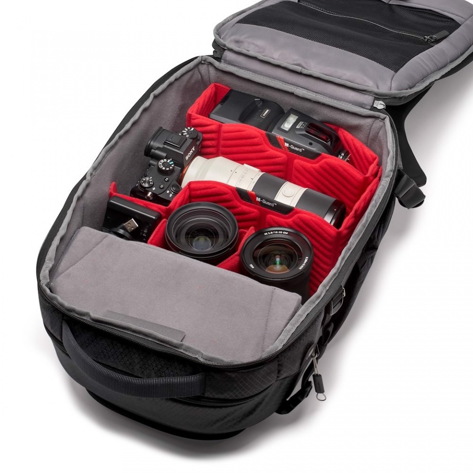 Manfrotto PL Backloader hátizsák M (MB PL2-BP-BL-M)