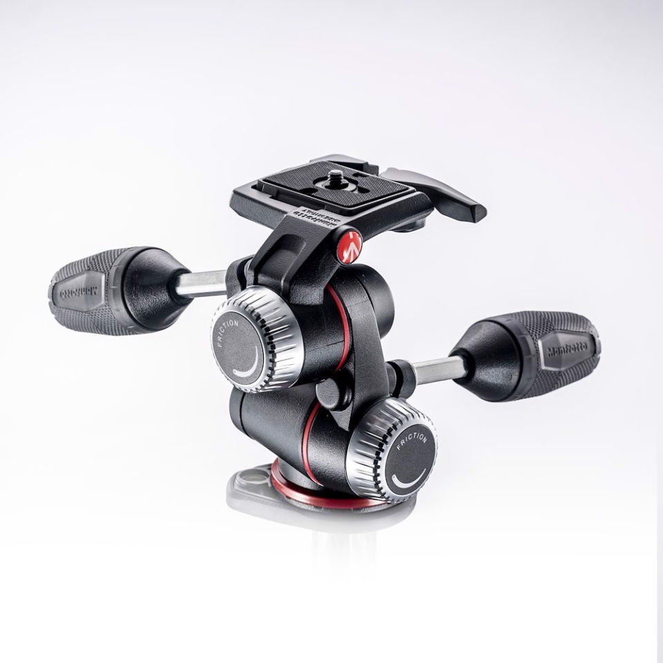 Manfrotto XPRO 3D fej behajtható nyéllel szabályozható ellenállással (MHXPRO-3W)