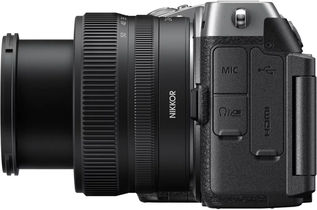Nikon Z5IIC ezüst + 24-50mm F4-6.3 VR KIT (VOA223K001)