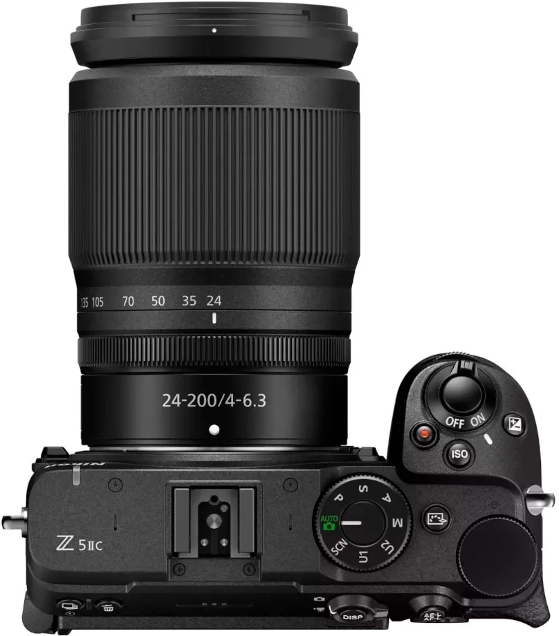 Nikon Z5IIC fekete + 24-200mm F4-6.3 VR KIT (VOA220K002)