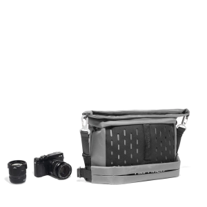Manfrotto UNCOVER Messenger válltáska 7 L (MB UC-M-7L)