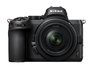 Nikon Z5 + 24-50mm f4.0-6.3 VR KIT